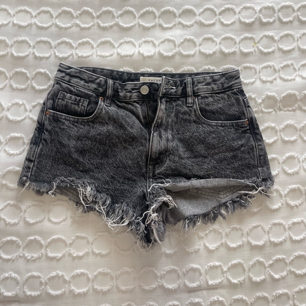 PacSun black jean shorts